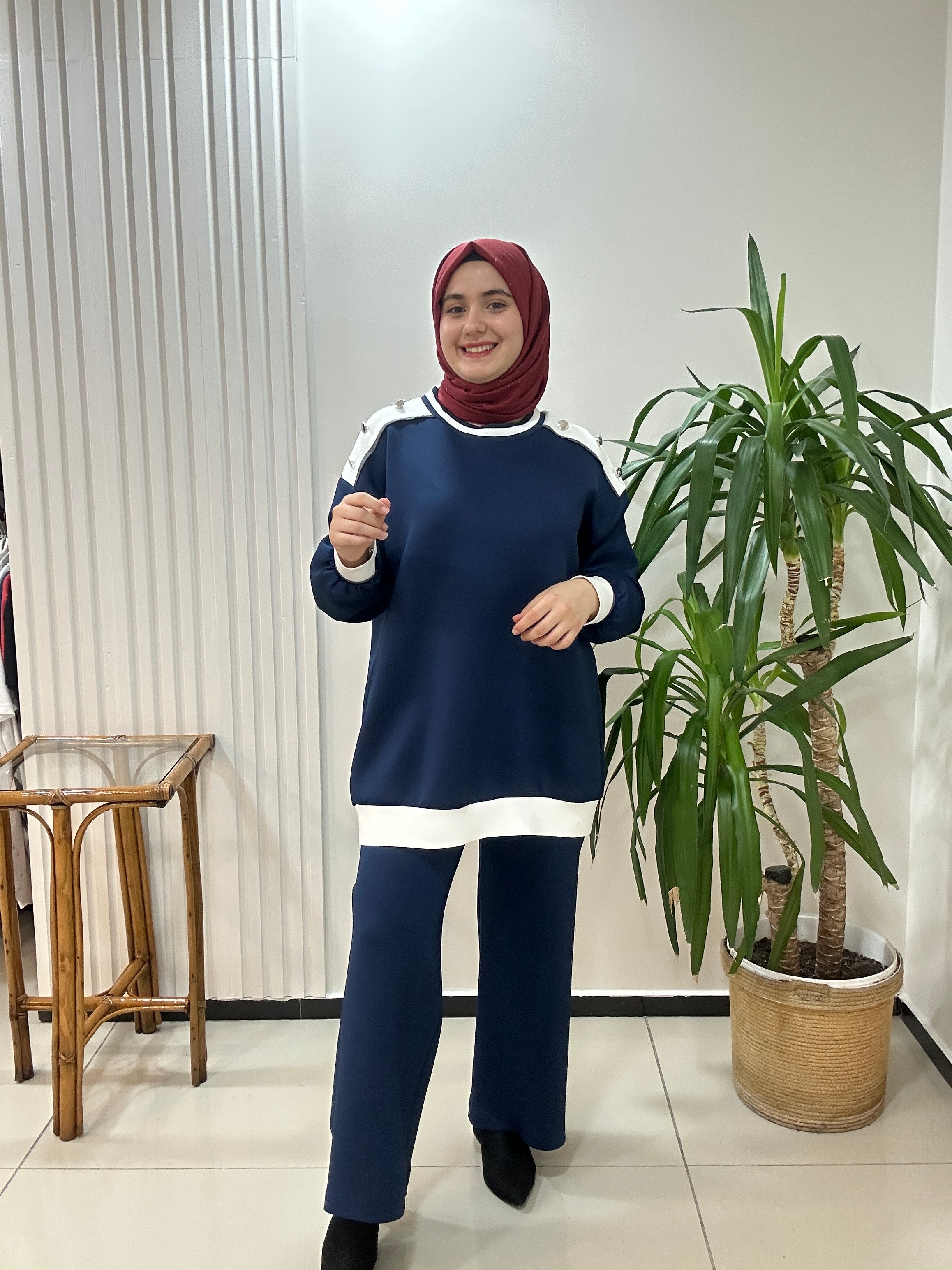 VERA Scuba Takım Krem Lacivert