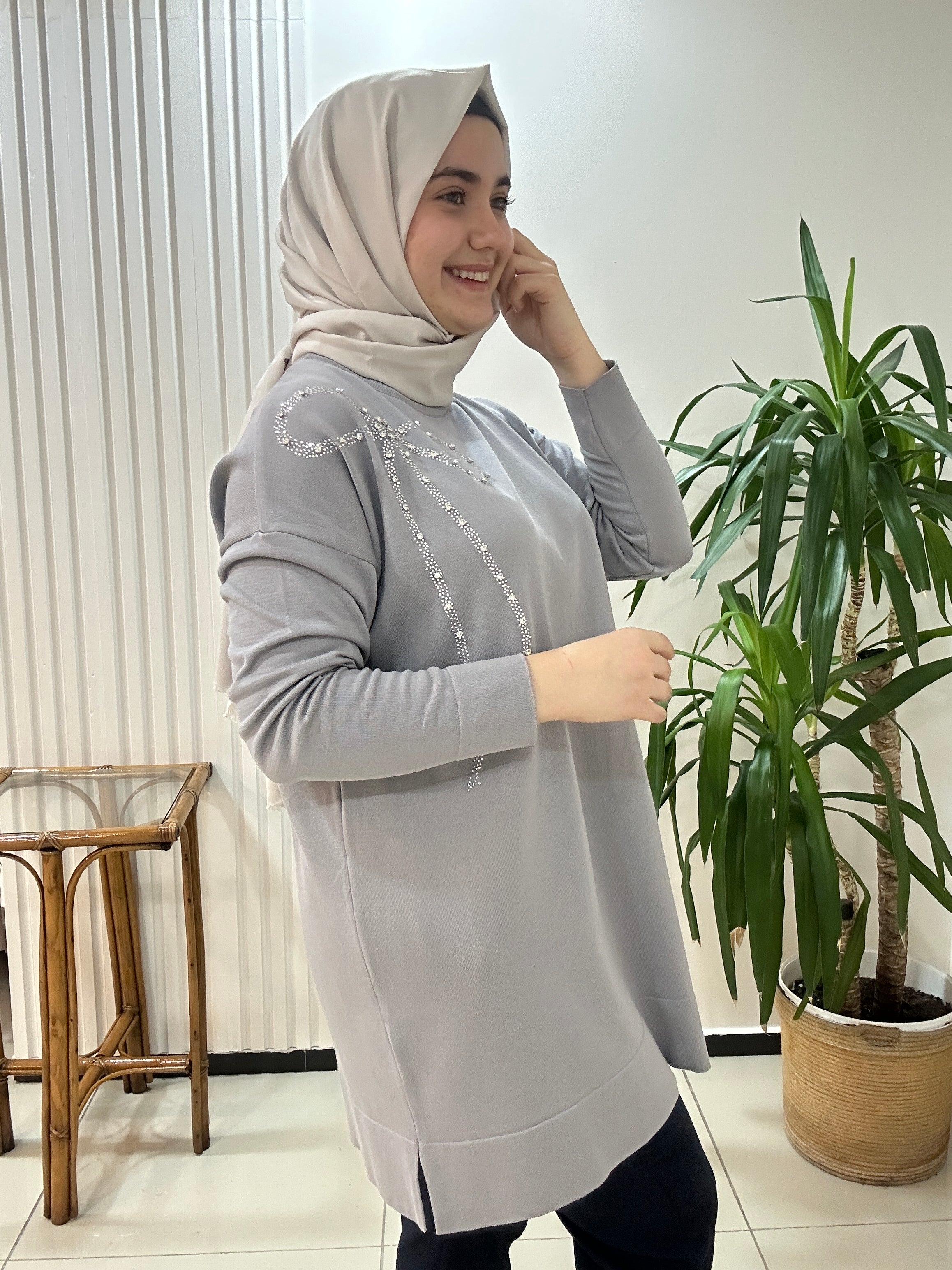 Fiyonk Taşlı Merserize Tunik Gri