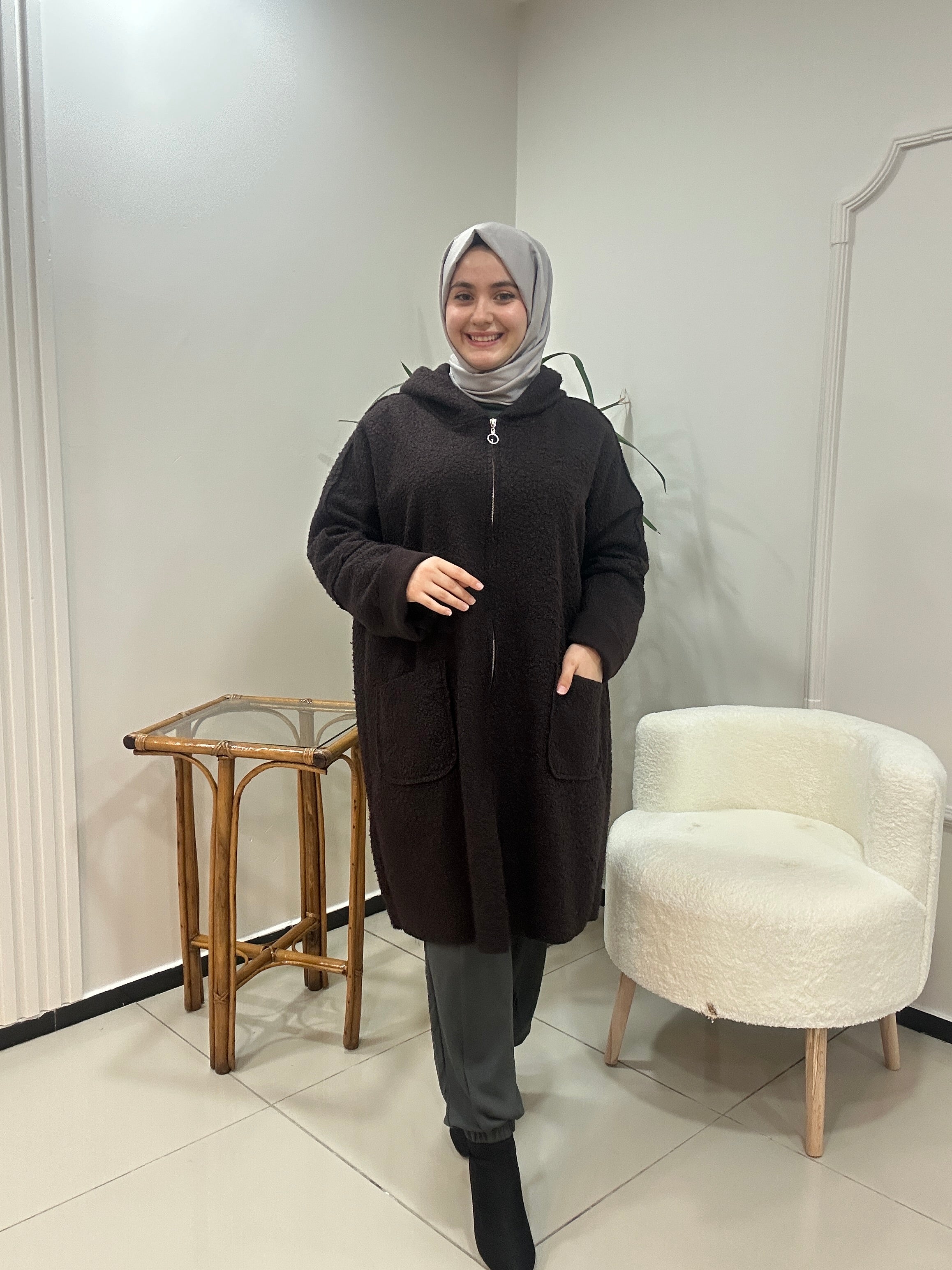 Buklet Kapşonlu Kap