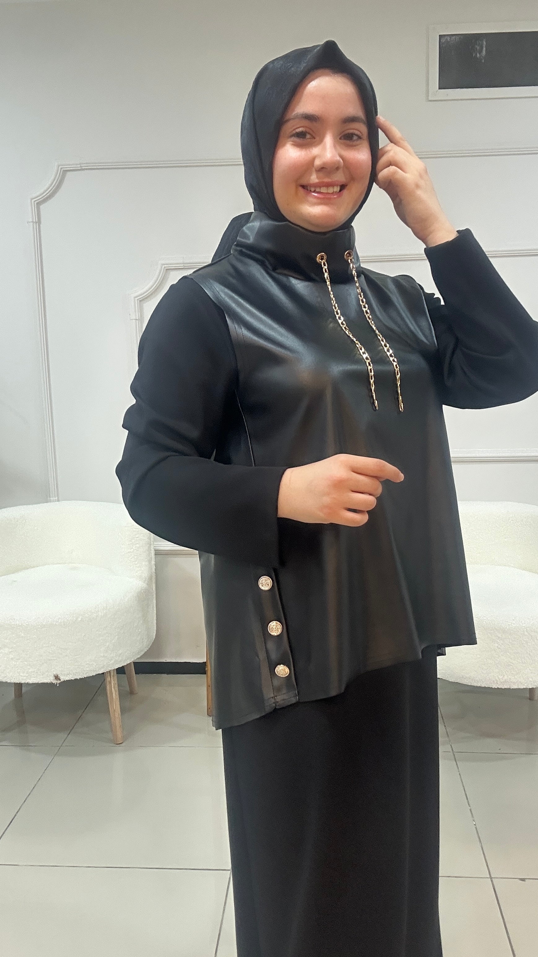 Deri Detaylı Elbise