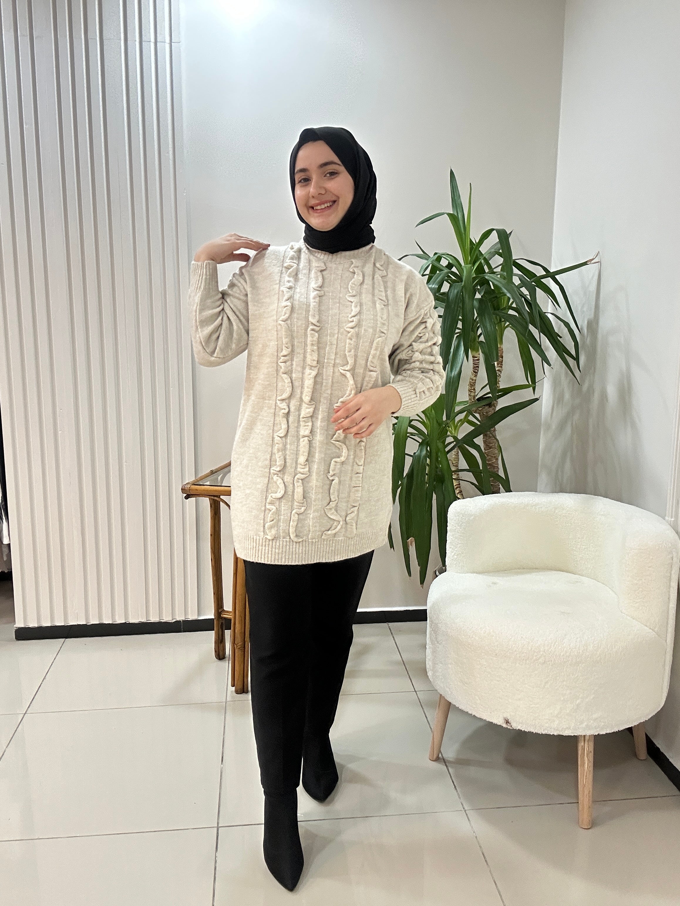 Dalgalı Kabartma Desen Triko