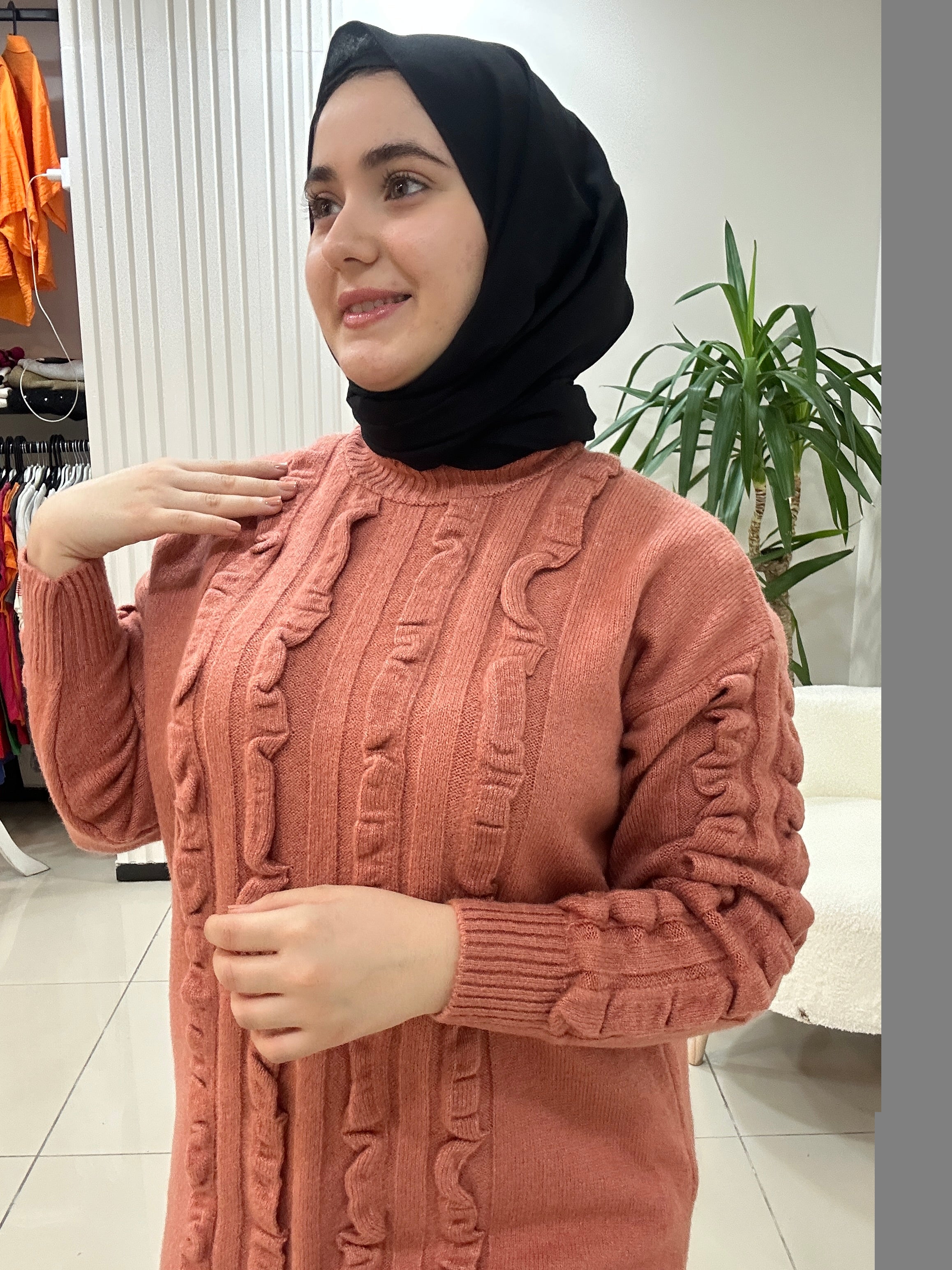 Dalgalı Kabartma Desen Triko