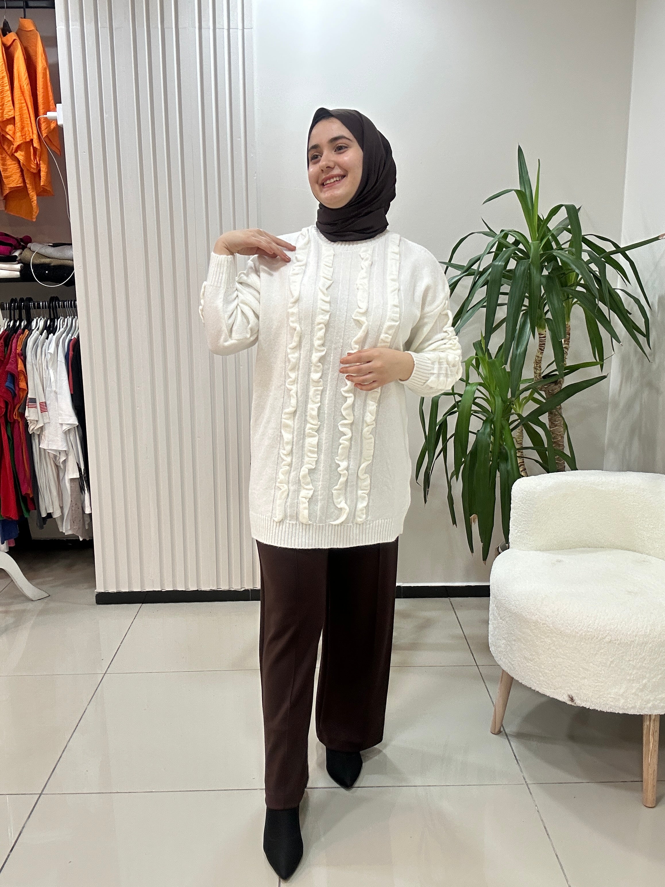 Dalgalı Kabartma Desen Triko