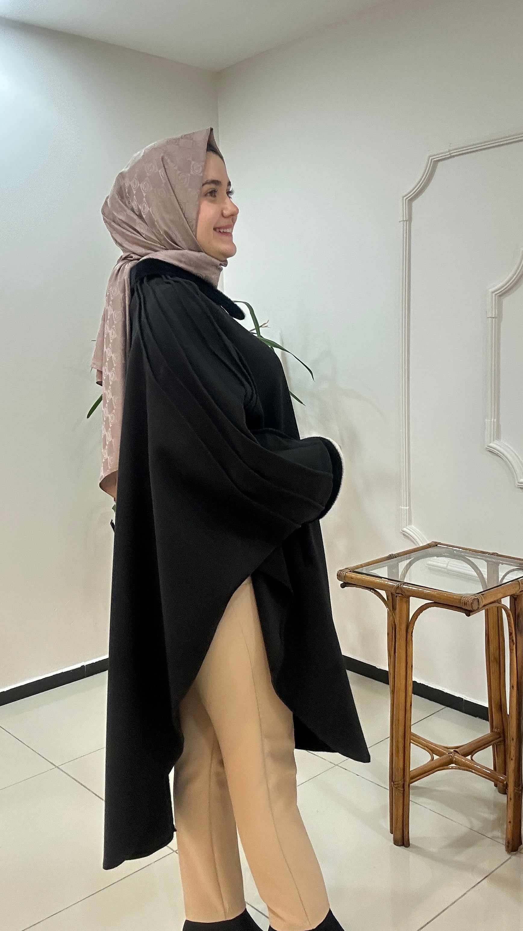 Kolları Nervürlü Kaşe Panço