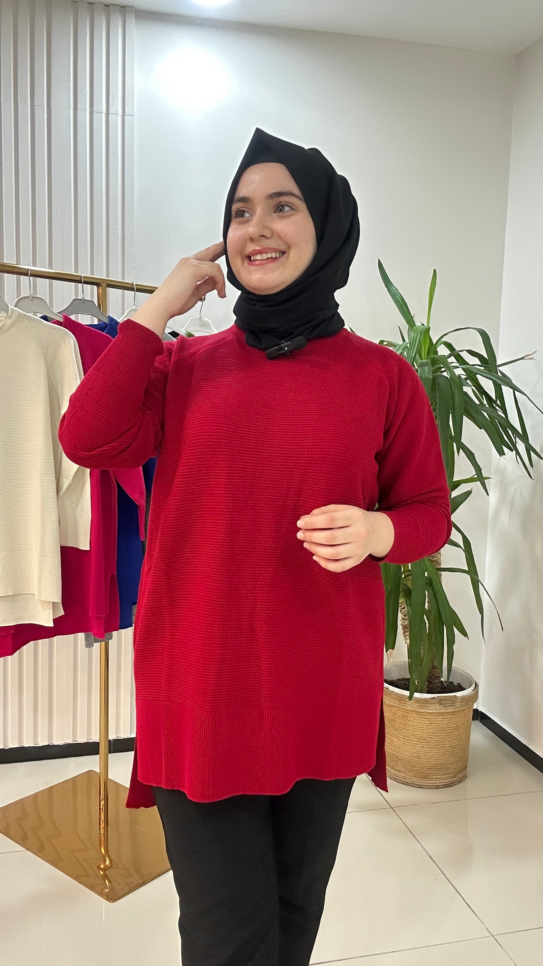 Yırtmaçlı Triko