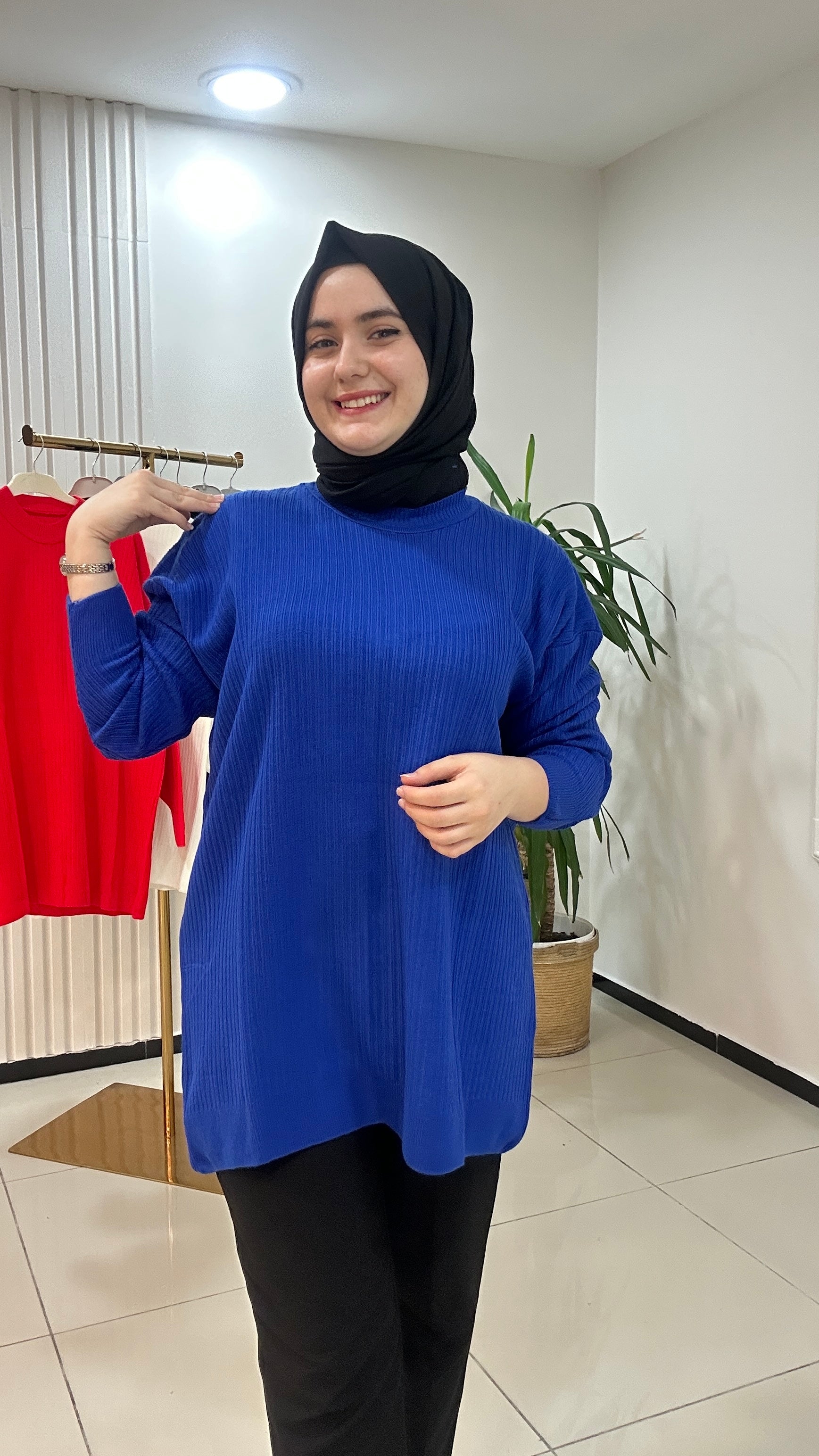 Yırtmaçlı Triko