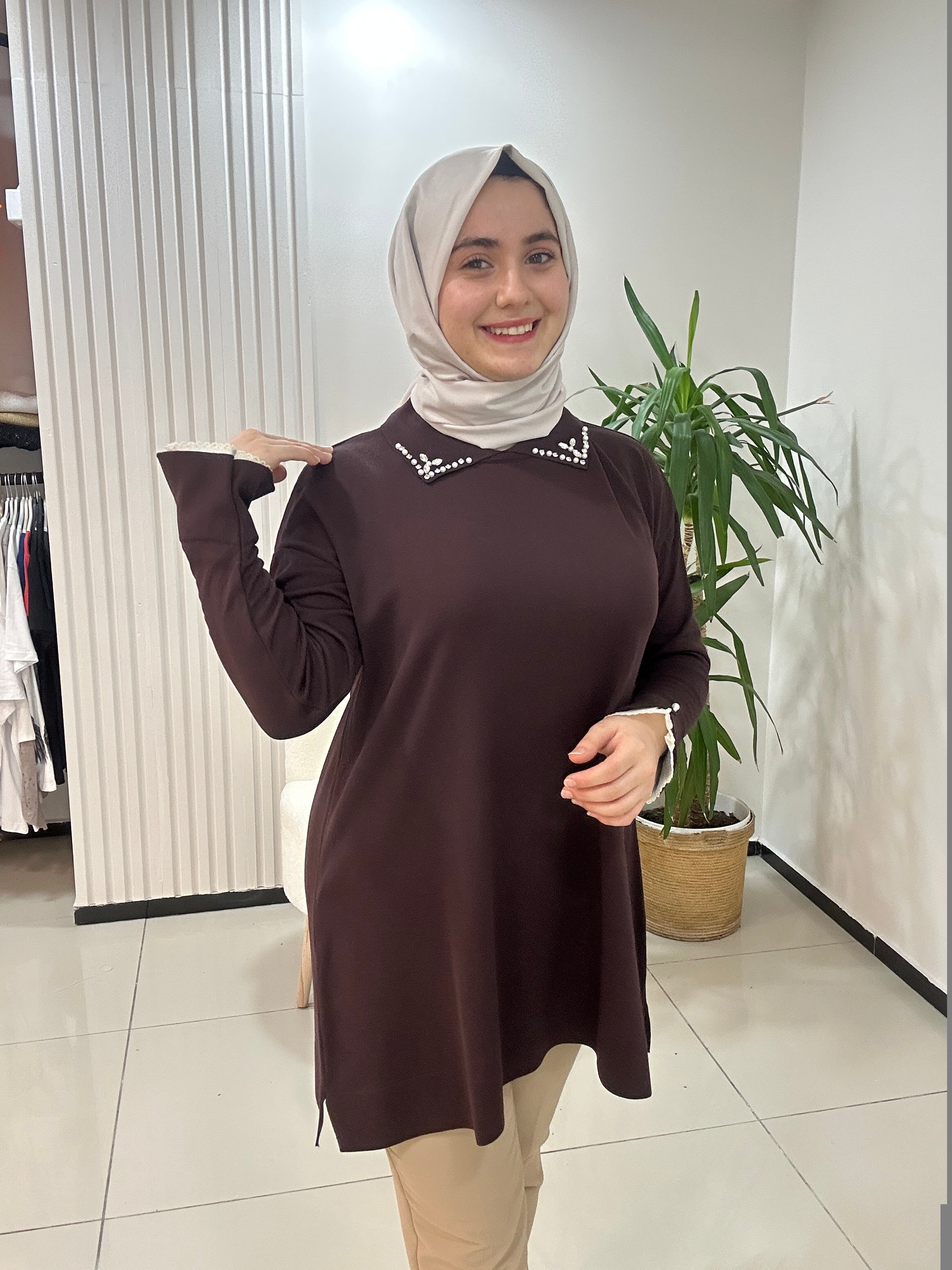 Kol Ucu Dantel Detaylı Merserize Tunik