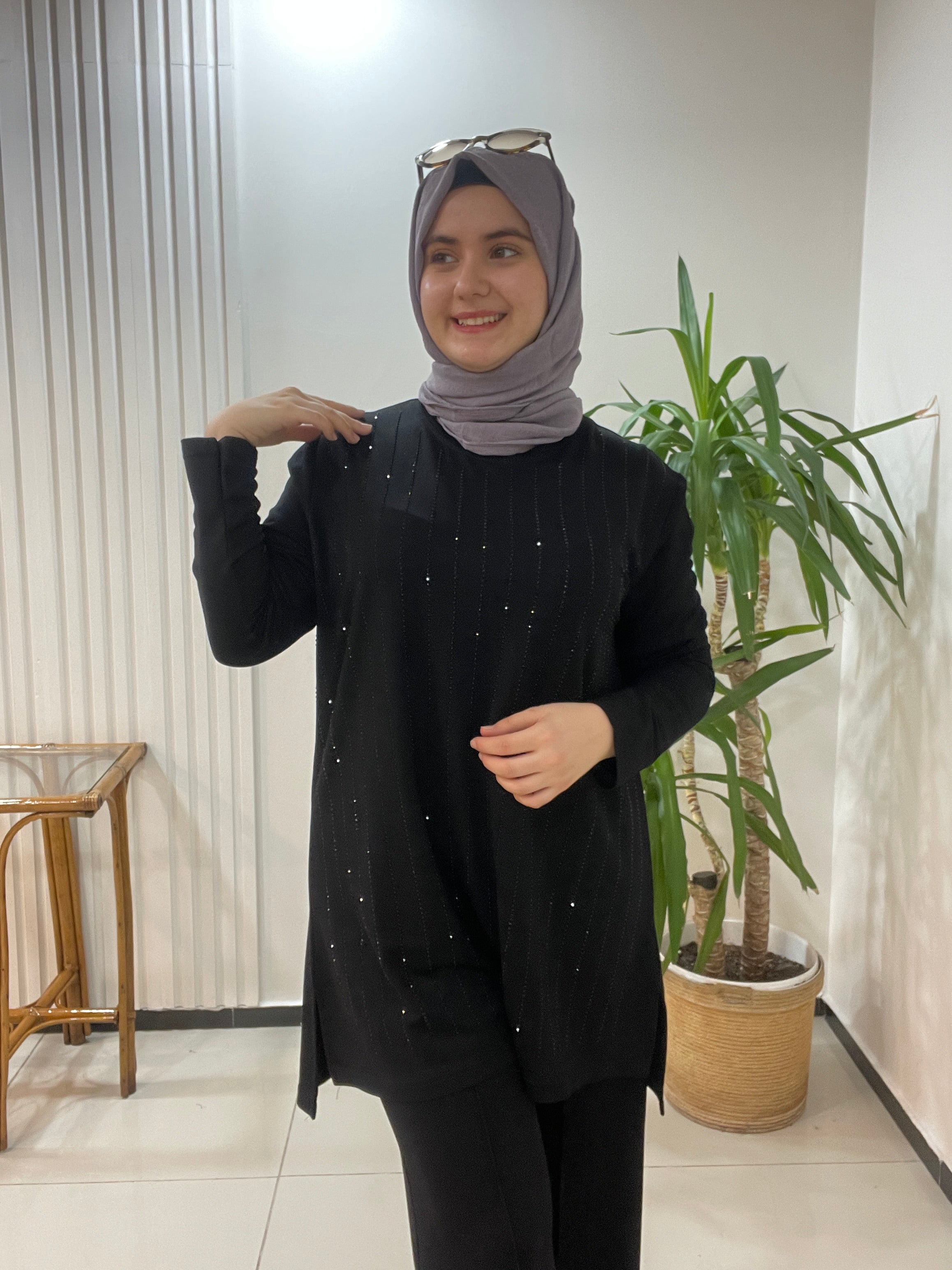 Taşlı Büyük Beden Takım Siyah