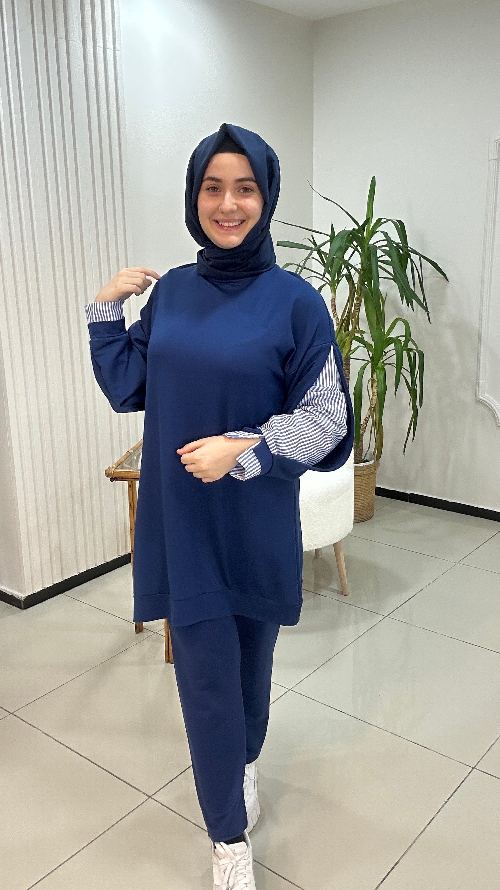 Kol detaylı iki iplik takım