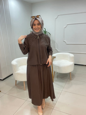 Şah Etekli Takım