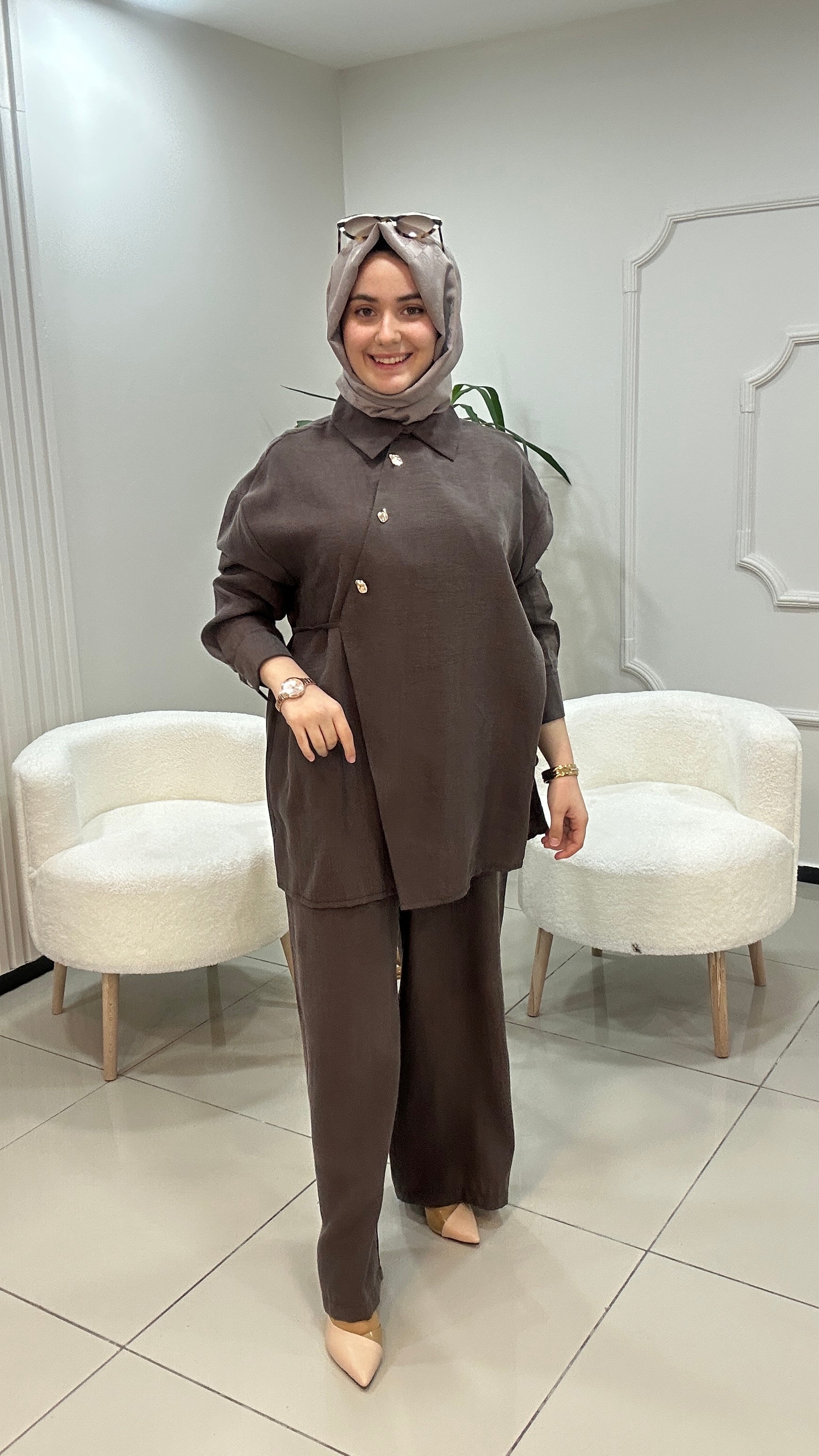 Kupra Pantolonlu Takım