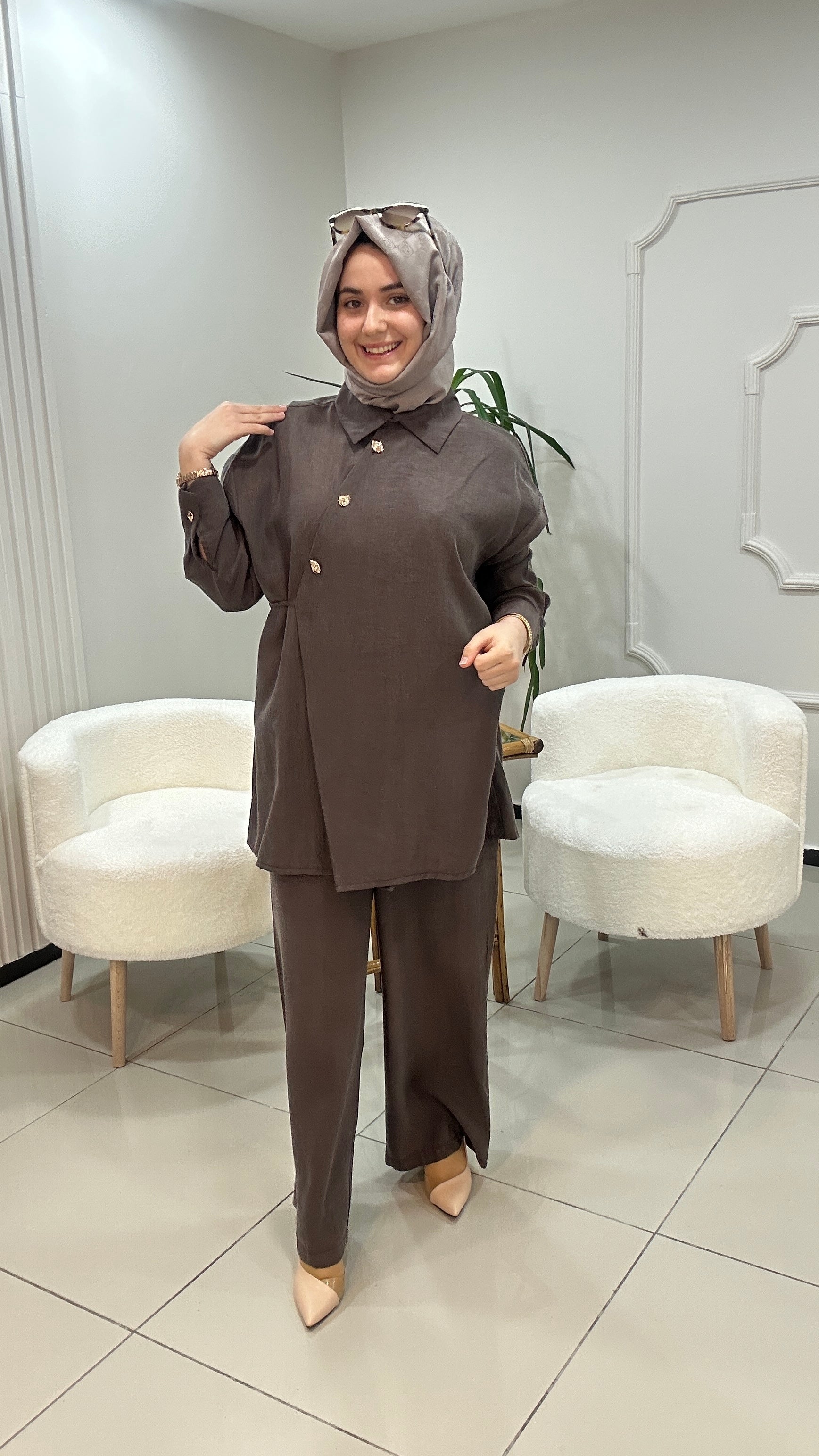 Kupra Pantolonlu Takım