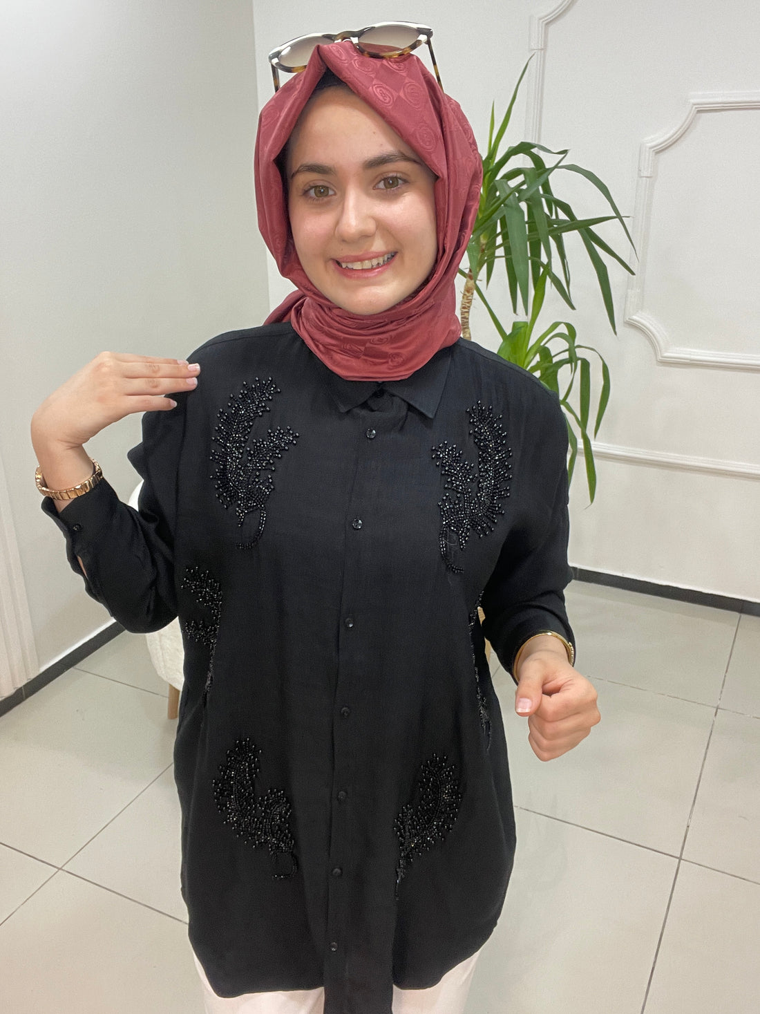 Kuş Tüyü Detaylı Gömlek